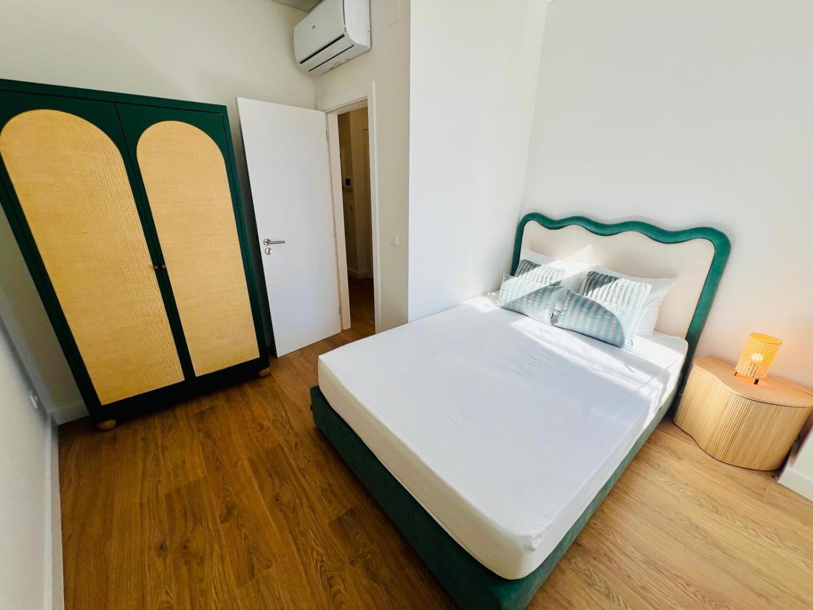 Апартаменты Lisbon Ata Chic Flats Executive Экстерьер фото