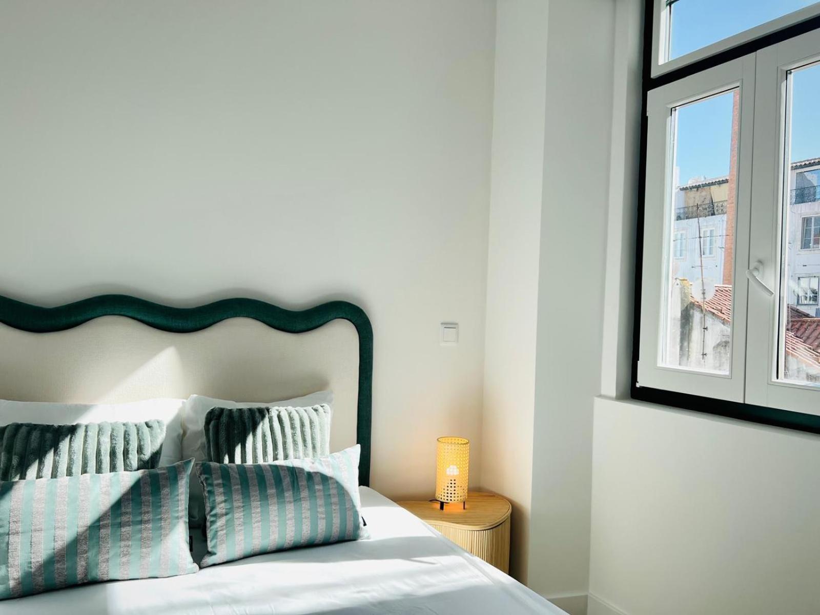 Апартаменты Lisbon Ata Chic Flats Executive Экстерьер фото